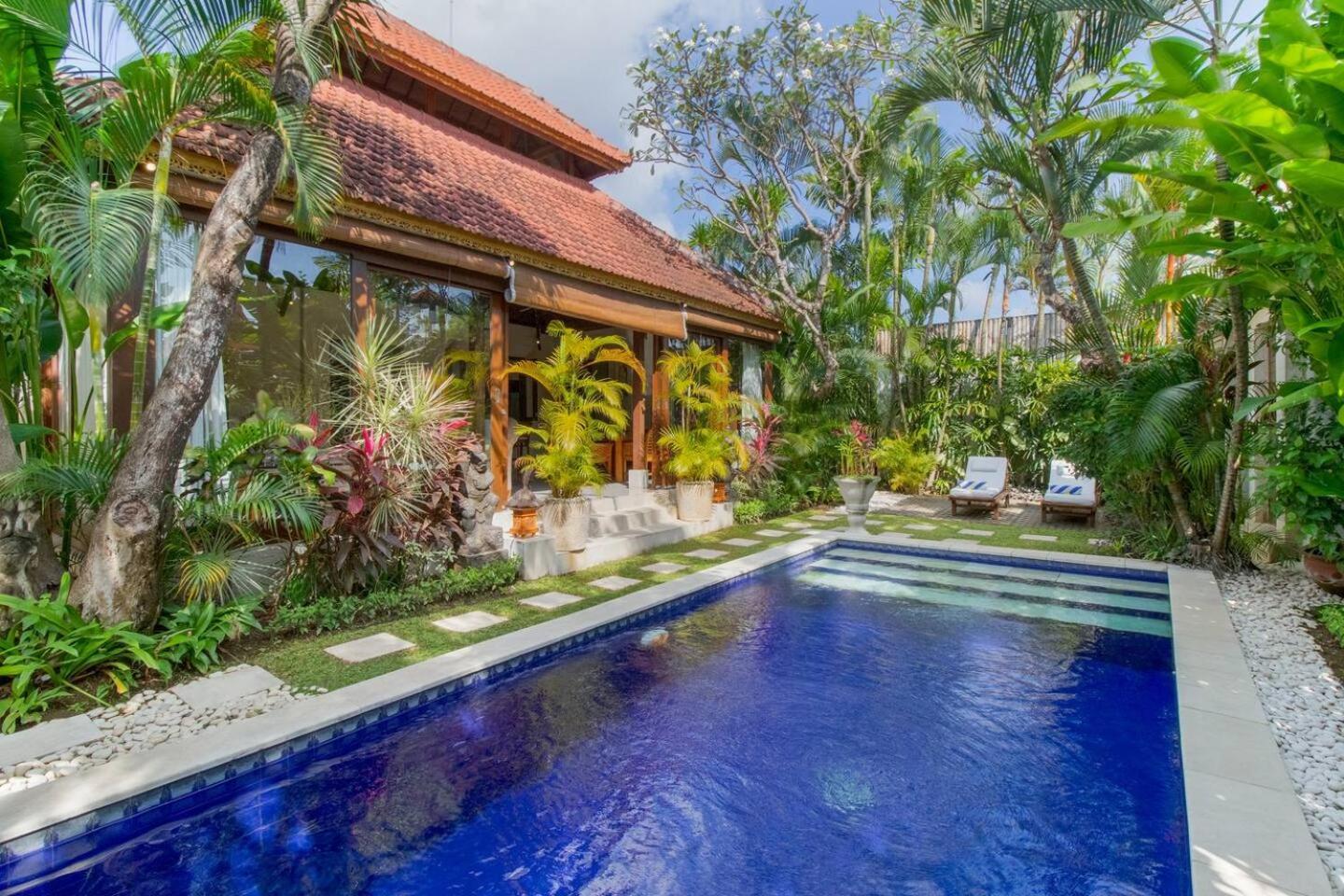 Villa Istana 1 Seminyak Esterno foto