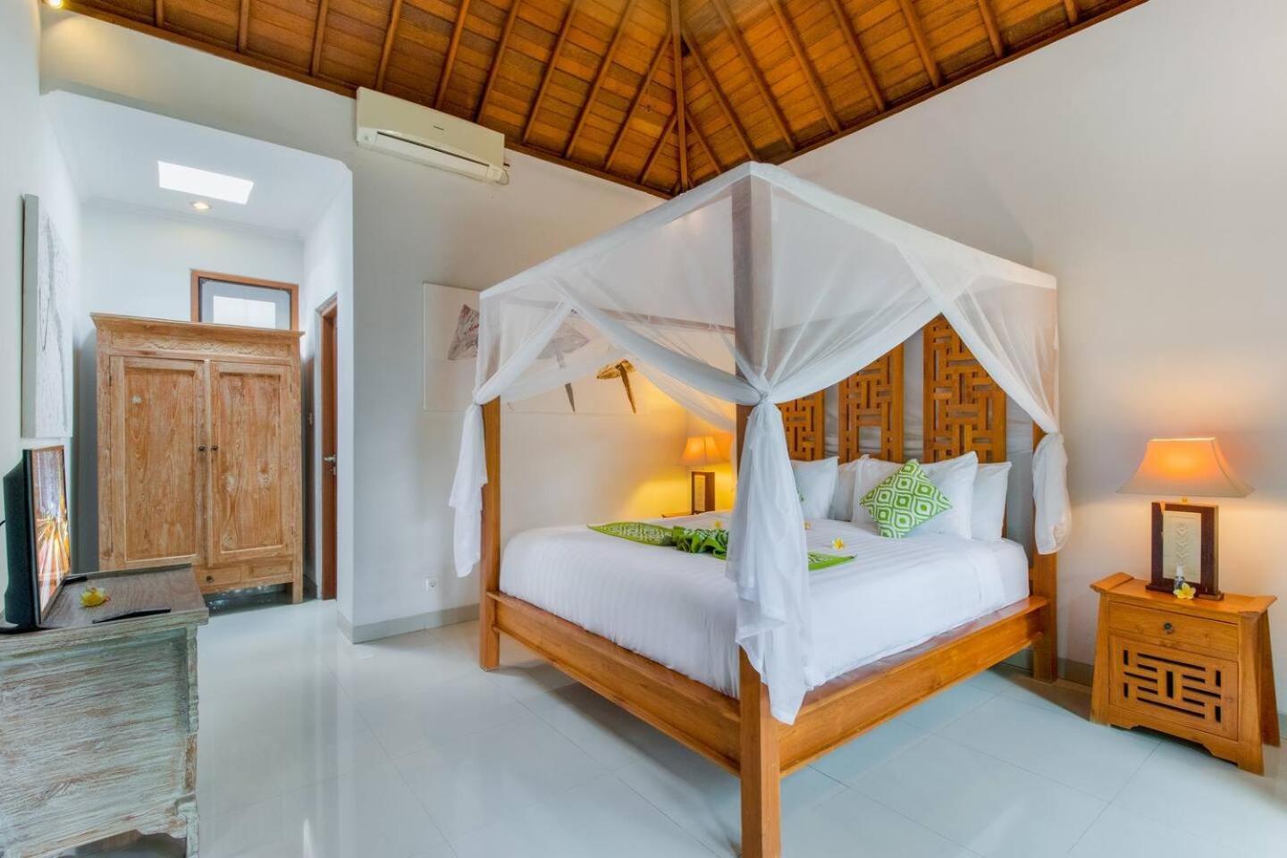 Villa Istana 1 Seminyak Esterno foto