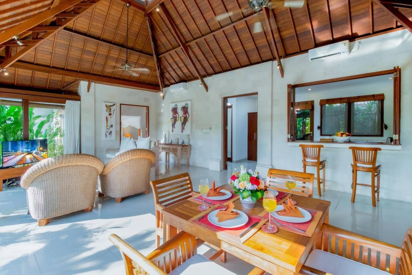 Villa Istana 1 Seminyak Esterno foto