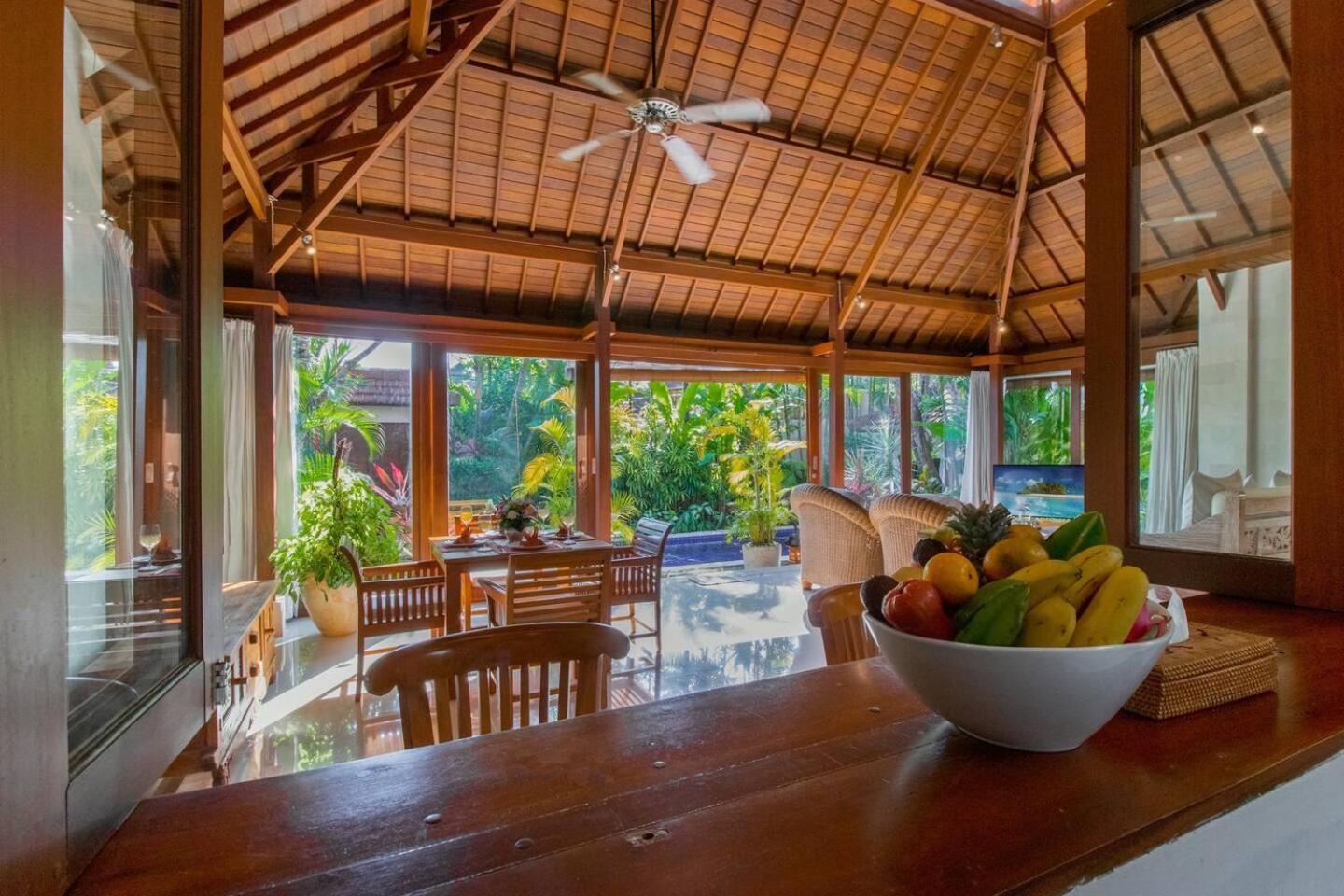 Villa Istana 1 Seminyak Esterno foto